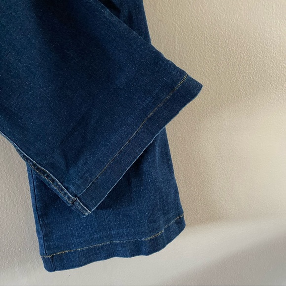 SPANX Women's  Blue Denim Cropped Flare Jeans Pull-On Stretch 20327Q Size MEDIUM - Picture 6 of 12